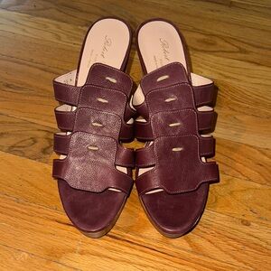 Robert Clergerie Burgundy Slide Sandals